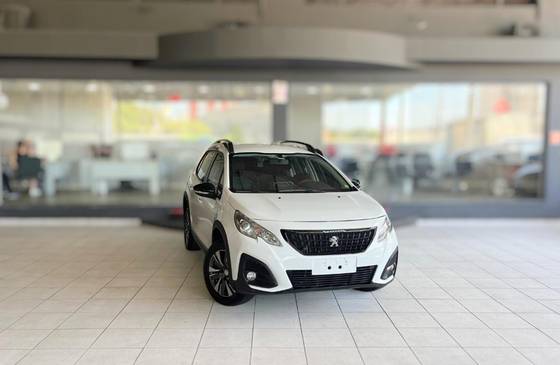 PEUGEOT 2008 1.6 16V FLEX ALLURE 4P AUTOMÁTICO PEUGEOT 2008 1.6 16V FLEX ALLURE 4P AUTOMÁTICO